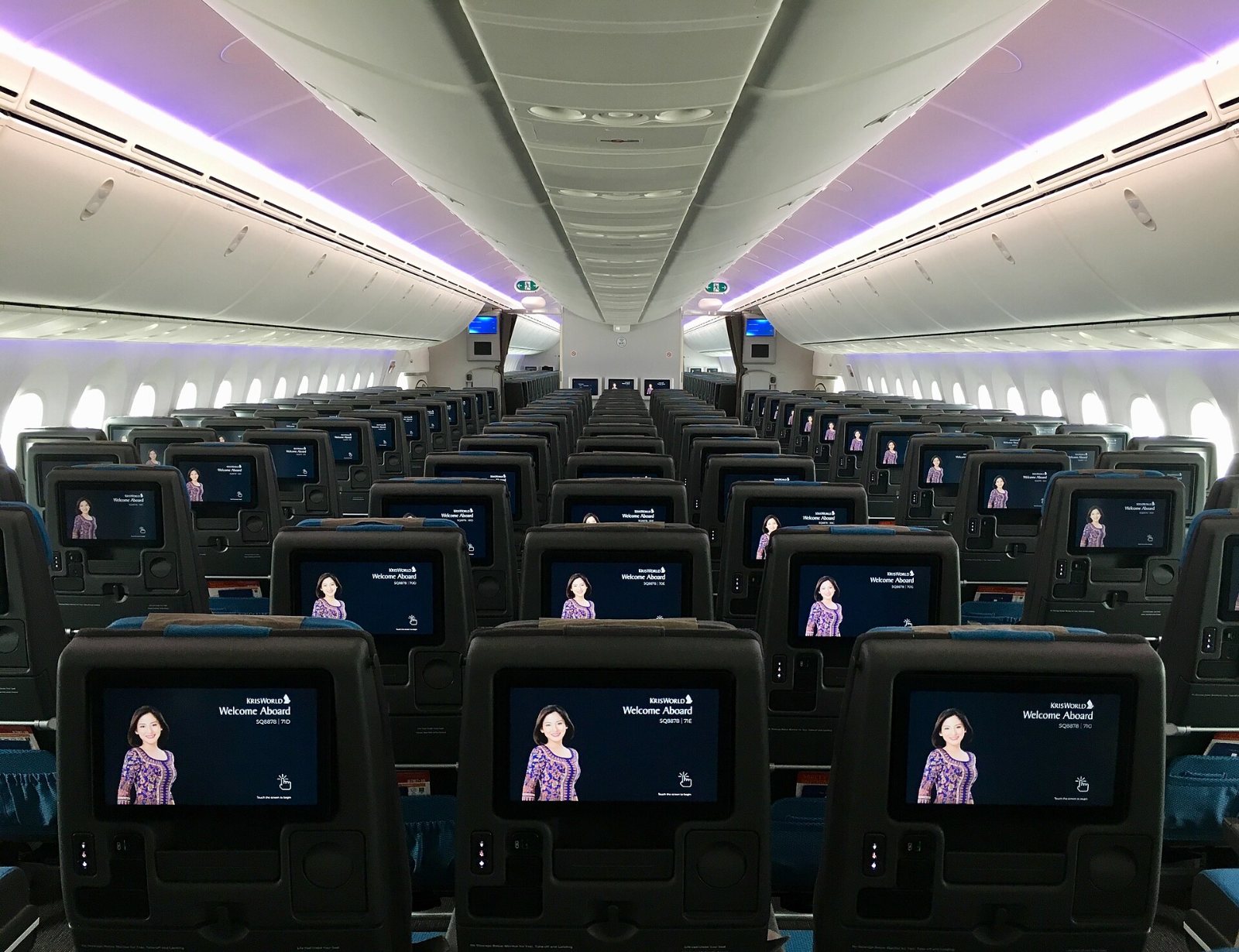 シンガポール航空 777-300ERのエコノミークラス