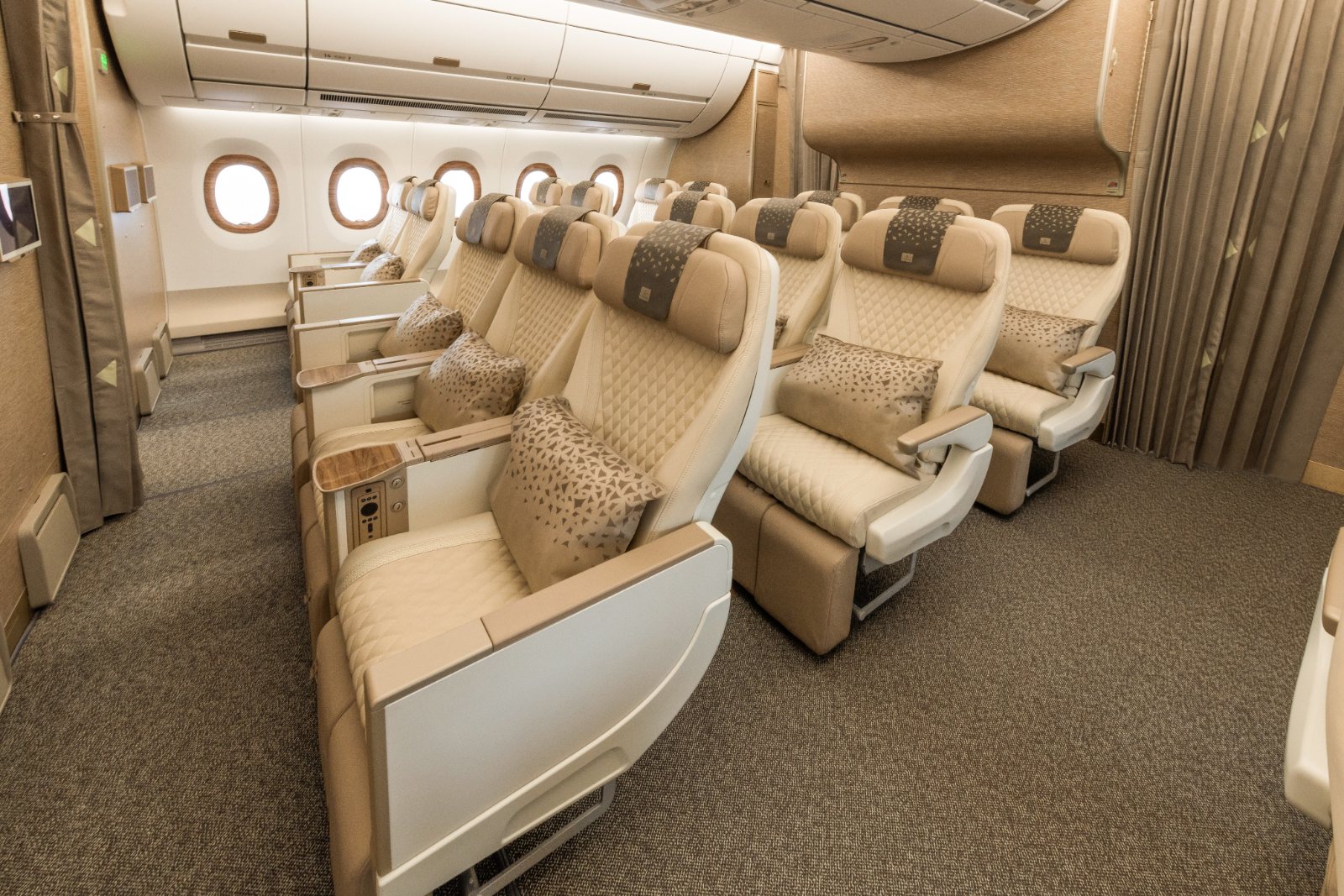 エミレーツ航空 A350-900のプレミアムエコノミー