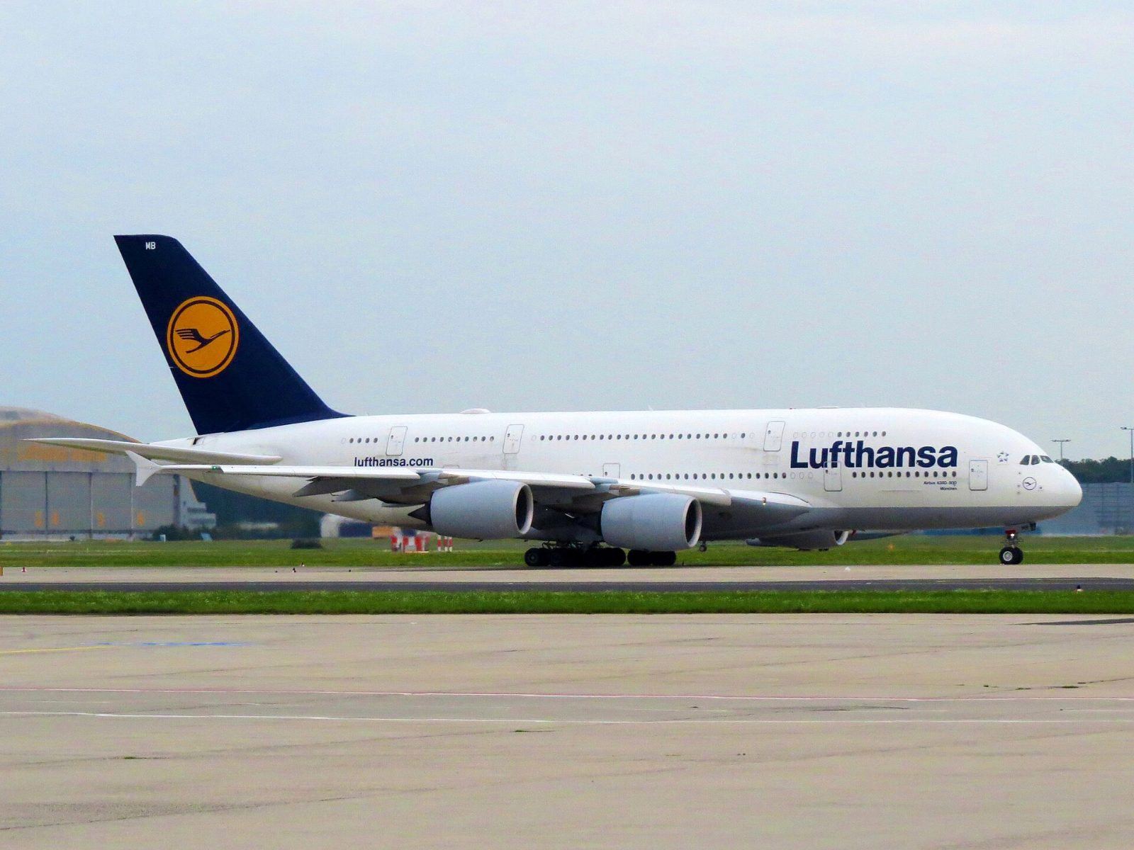 この機種（ルフトハンザのA380）の外観