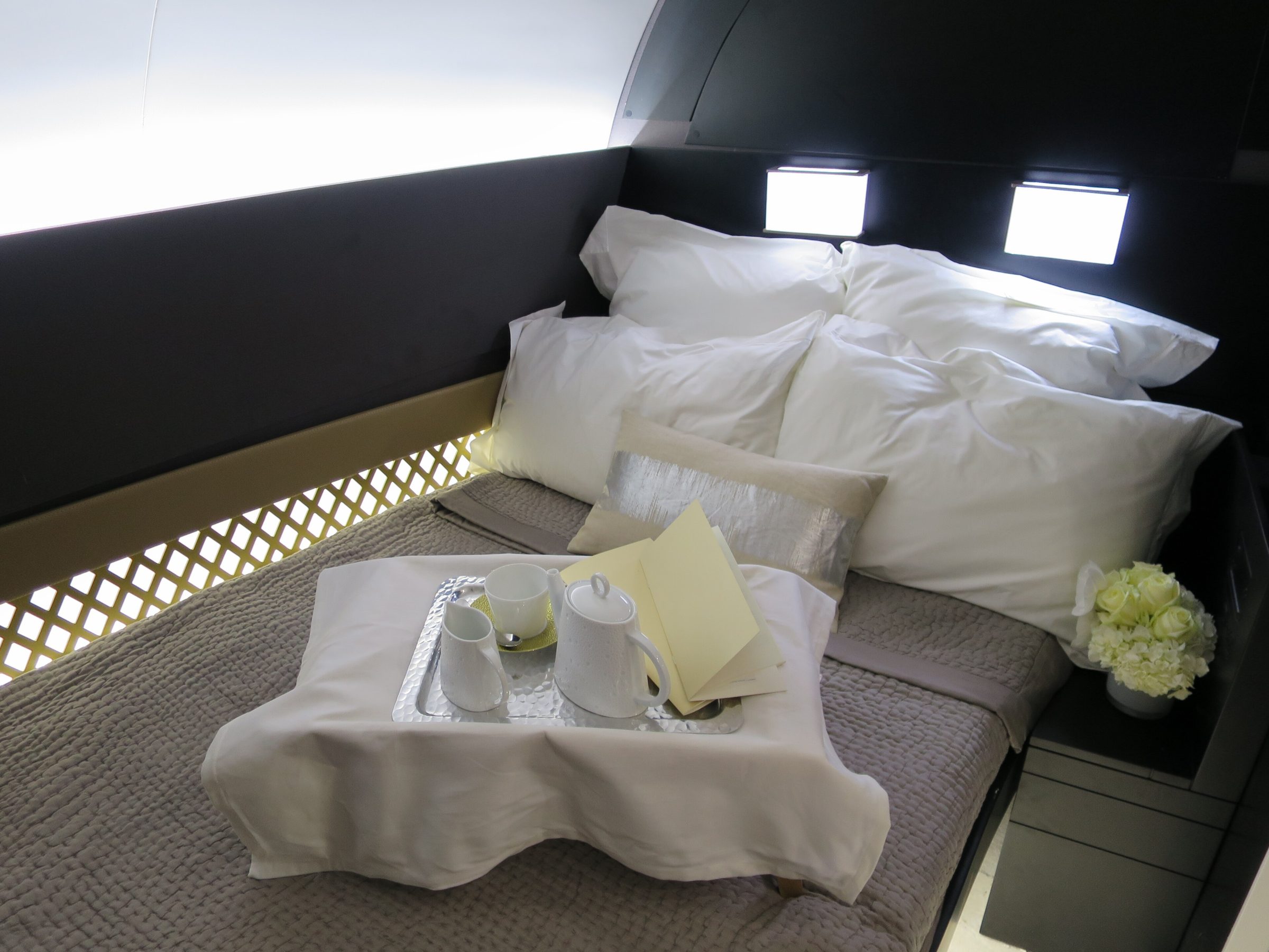 エティハド航空A380ファーストアパートメントのベッド(展示モデル)