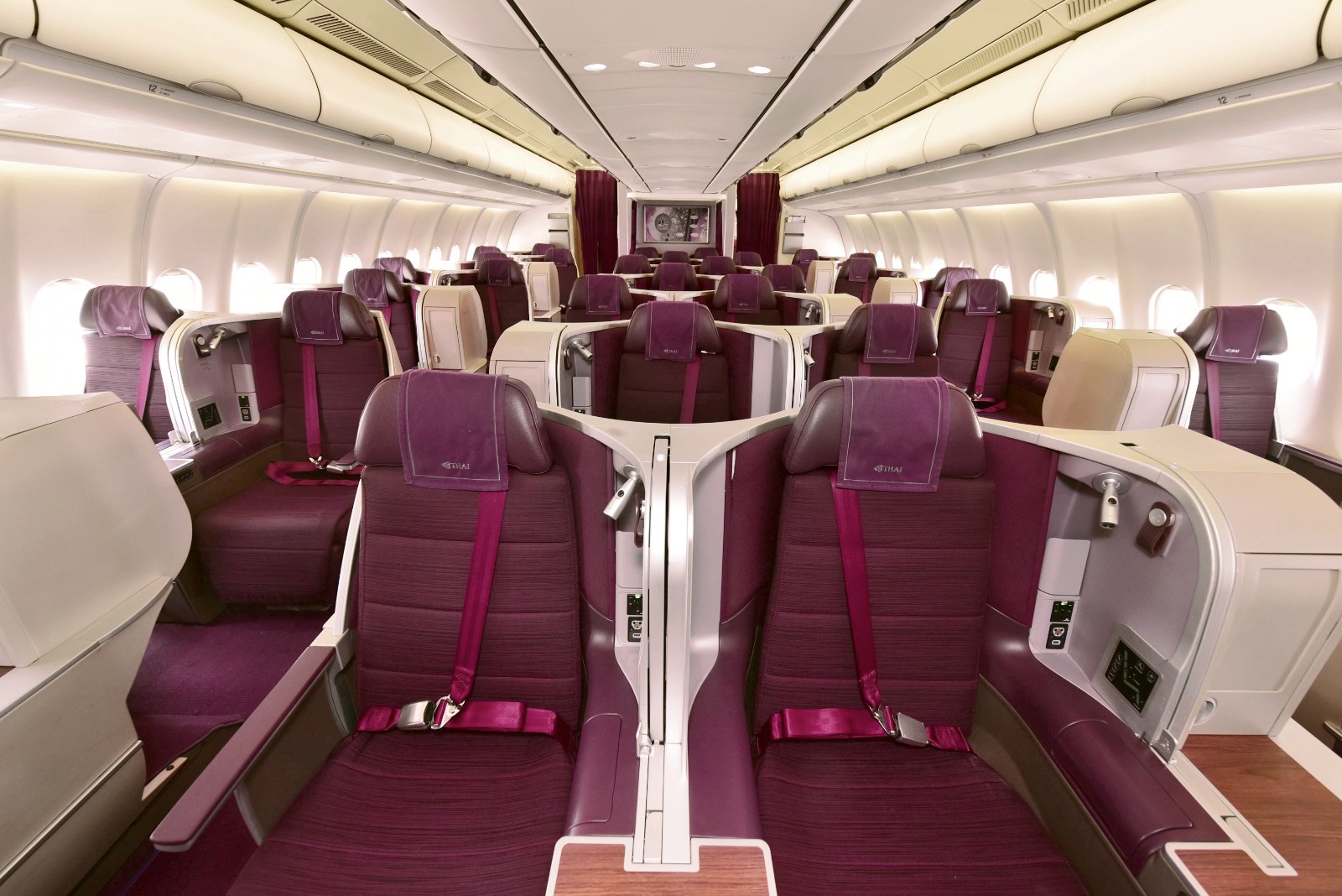 タイ国際航空 A330-300のロイヤルシルク（ビジネス）