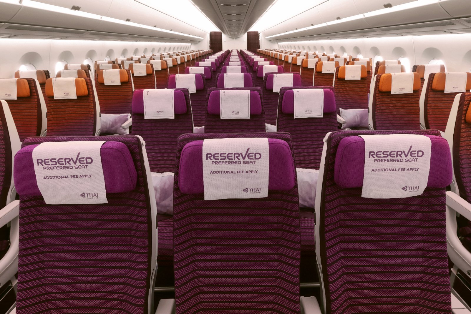 タイ国際航空 エアバスA350-900(35B)のエコノミークラス