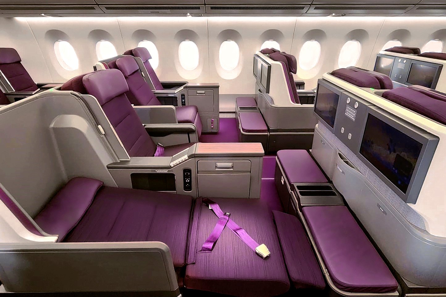 タイ国際航空 エアバスA350-900（35C）のロイヤルシルク（ビジネス）