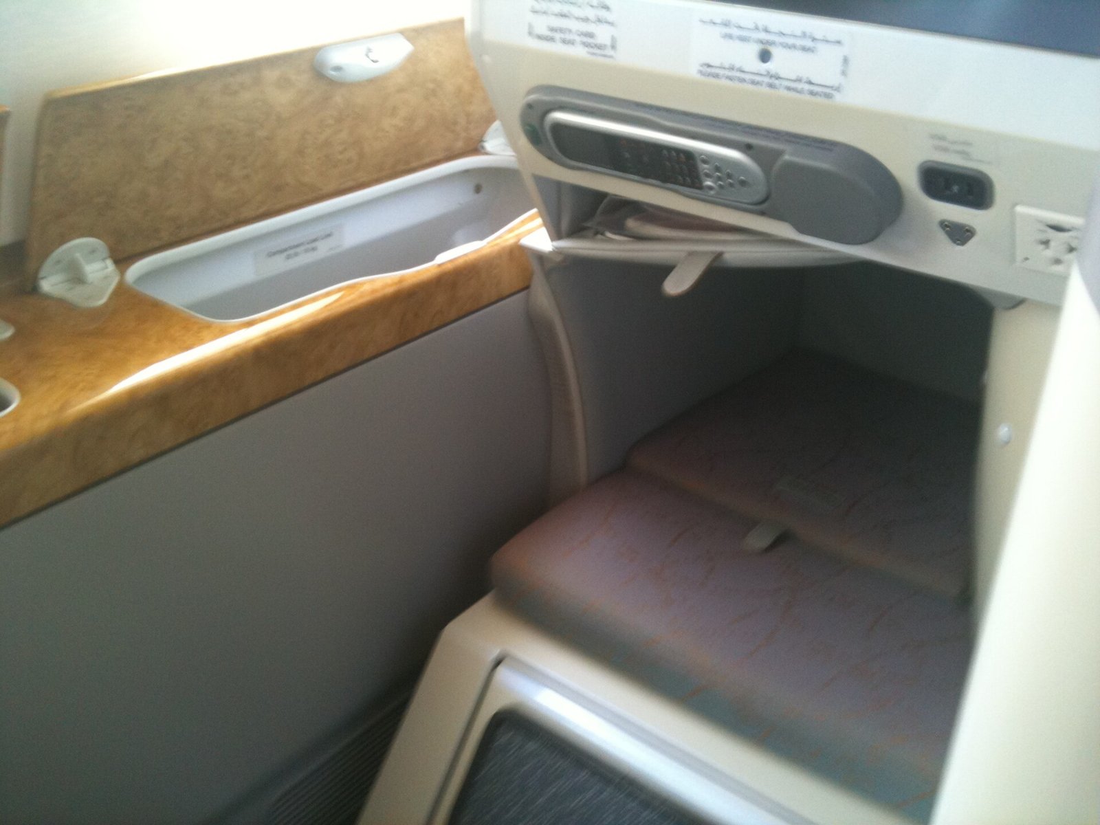 エミレーツ航空 A380 ビジネスクラス