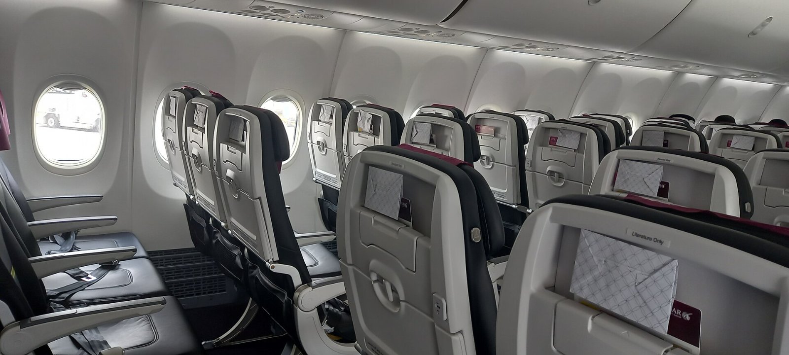 カタール航空のエコノミークラス(写真は別の機体のもの)
